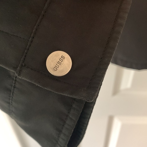 GUESS Men's Nylon size M black lightweight Jacket - Picture 5 of 11
